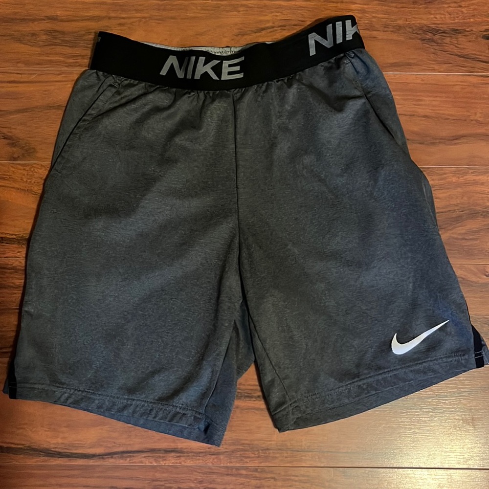 Nike Dri-fit shorts Gray